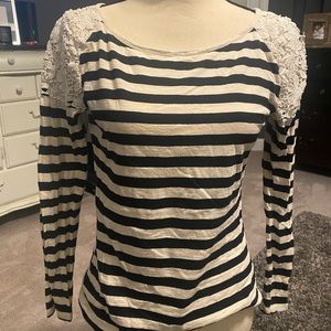 Adorable cream and black striped Loft long sleeve top